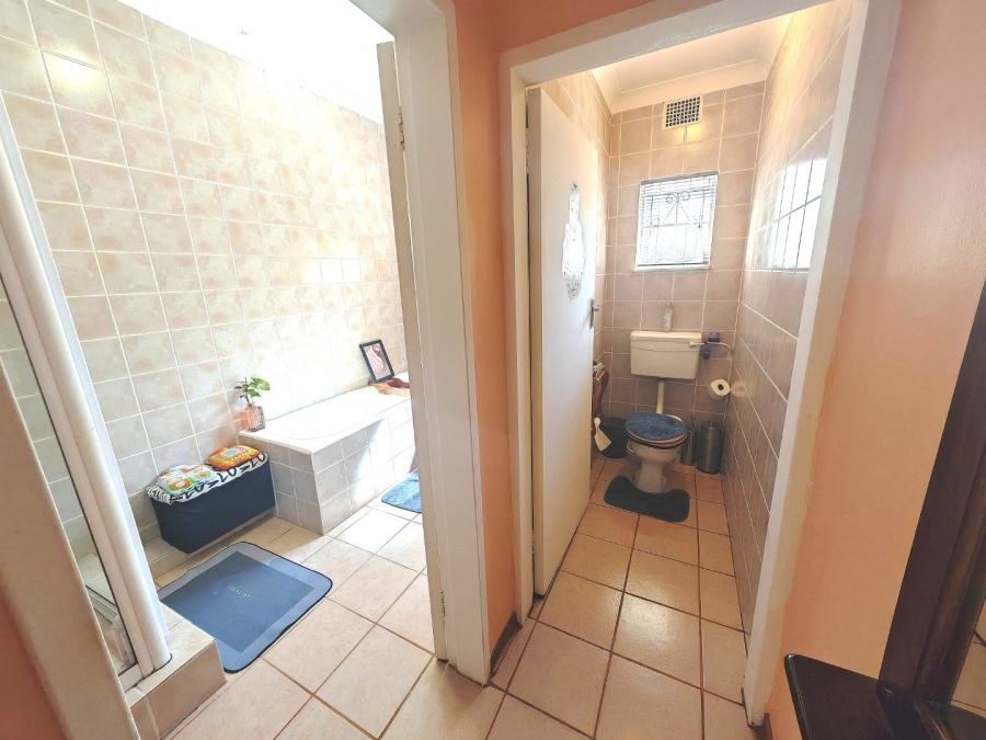 3 Bedroom Property for Sale in Noordhoek Free State
